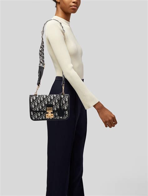 dior oblique addict flap bag